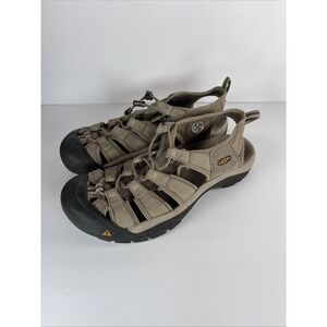 Keen Newport H2 Sandals Mens Size 11 Water Hiking Hybrid Gorpcore Slip On